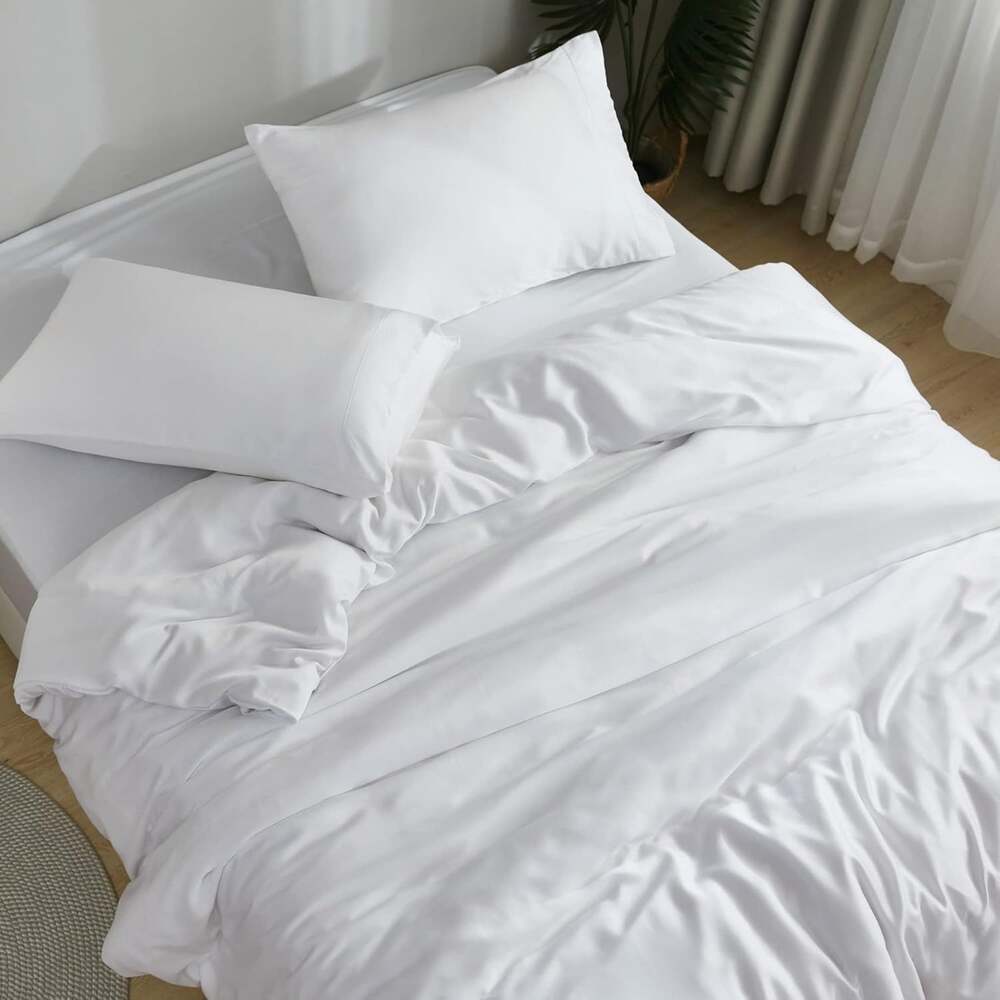 NWT Sijo DOZ Bamboo Sheet Set 4 PC- 2 Pillowcases 2 Sheets Snow Queen